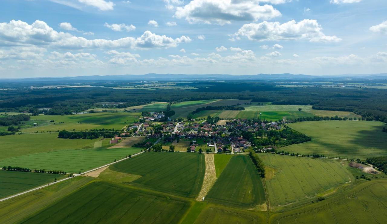 Penzion U Sykoru Тршебонь Экстерьер фото